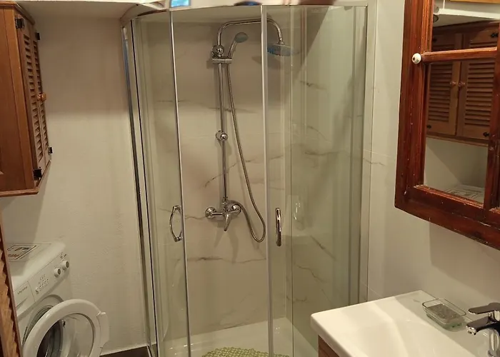 Maia's House Tatil Evi Simi